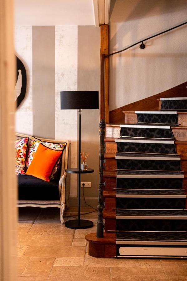 Le Square Hotel Astaffort Eksteriør billede