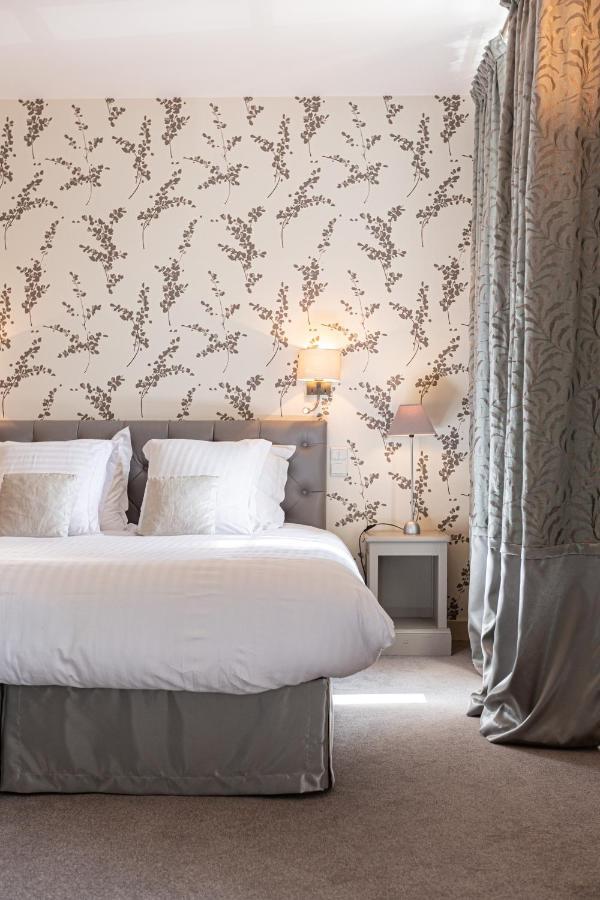 Le Square Hotel Astaffort Eksteriør billede